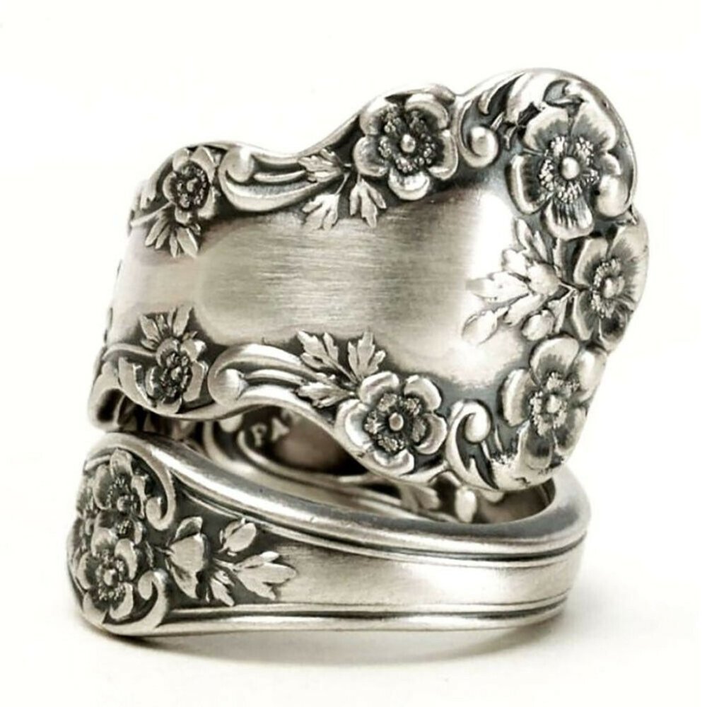 🌸925 Silver Plated Creative Plum Flower Shaped Ring, GPMB1565 - Picture 2 of 5